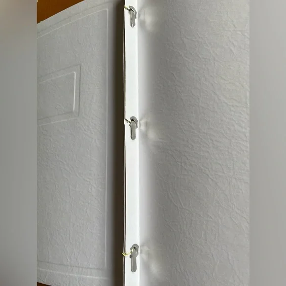 Duotangs & Ruled Refill Paper-New - Picture 2 of 4